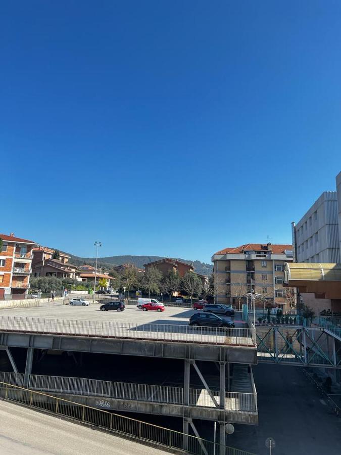 Casa Polly 3 - Ampio Appartamento In Ottima Posizione A Corciano Frazione Ellera Chiugiana Perugia Esterno foto